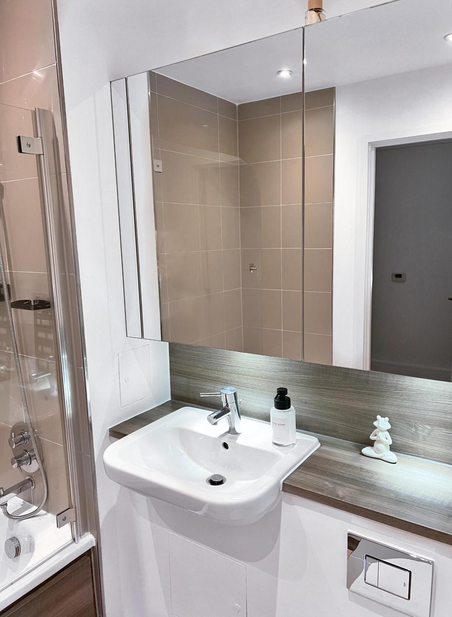 Appartamento Luxury Modern 2 Bed 2 Bath *